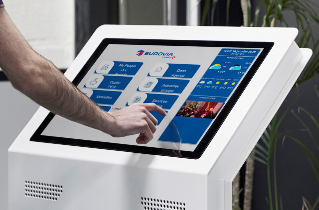 Borne tactile Mistral pour les salariés de la société Eurovia