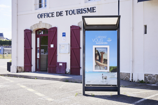 Abri urbain Office de tourisme de Port Louis