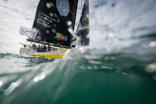 Ch2261 hdh cafe joyeux defi azimut 2025