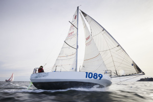 Les bateaux de la classe Mini 6.50 utilisent un outil de gestion logiciel conçu par Azimut