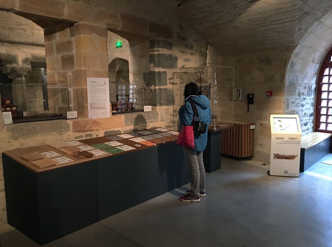 Borne interactive Azimut au Musée National de la marine Brest