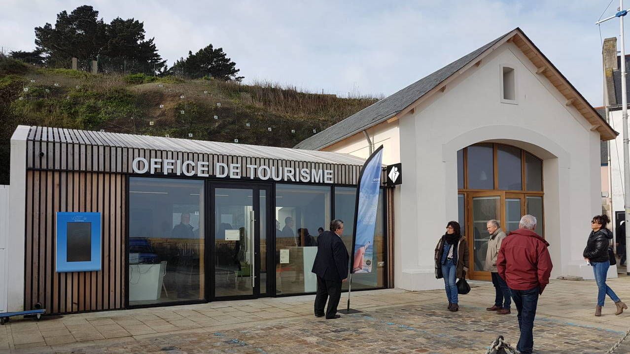Devanture du nouvel office de tourisme de Groix