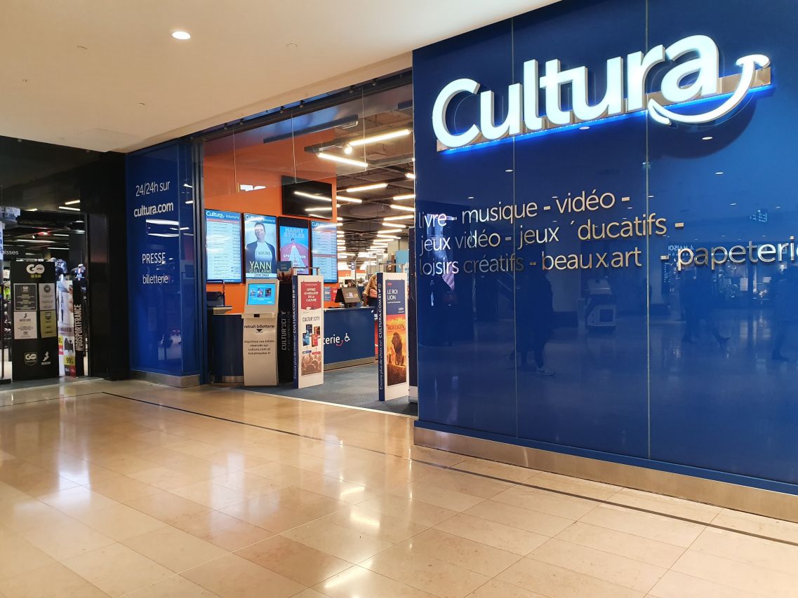 Borne billetterie magasin Cultura