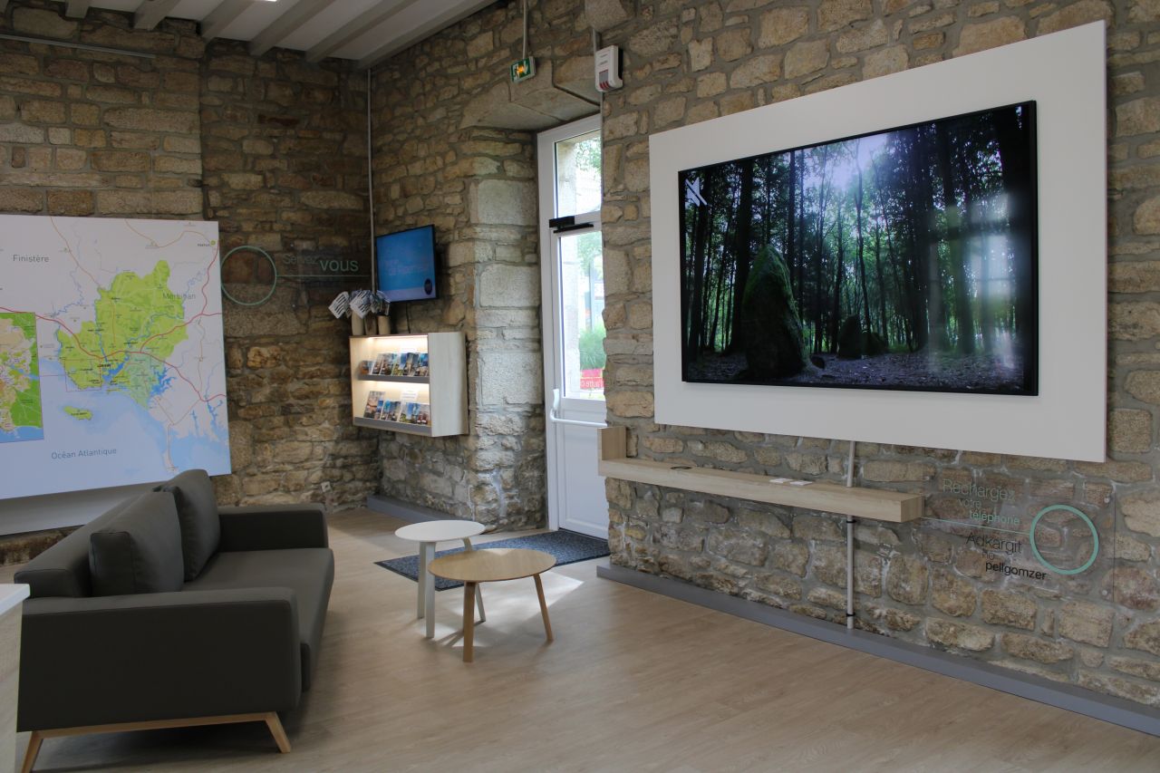 Inauguration de l'Office de tourisme de Ploemeur et de son dispositif numérique